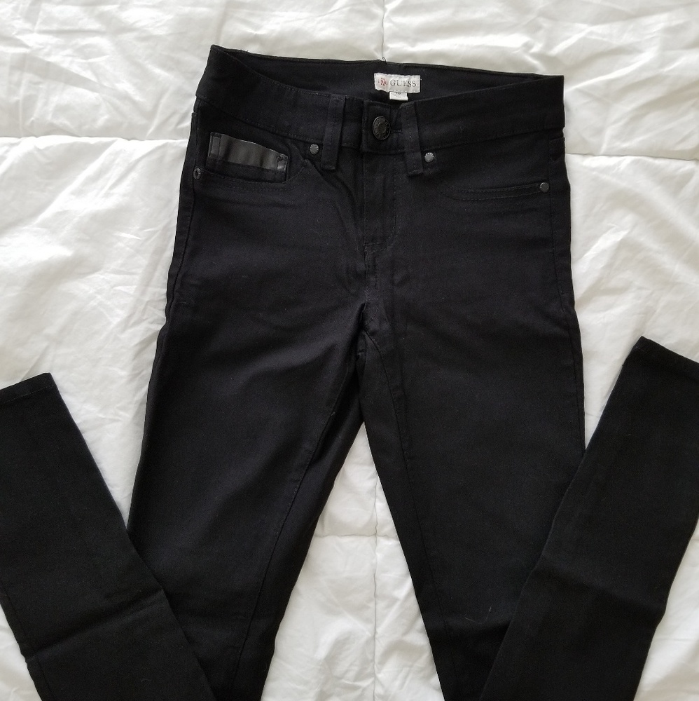 Guess  strechy pants with leather accents